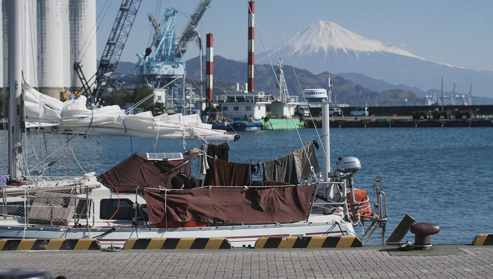 Pino docked in Shizuoka